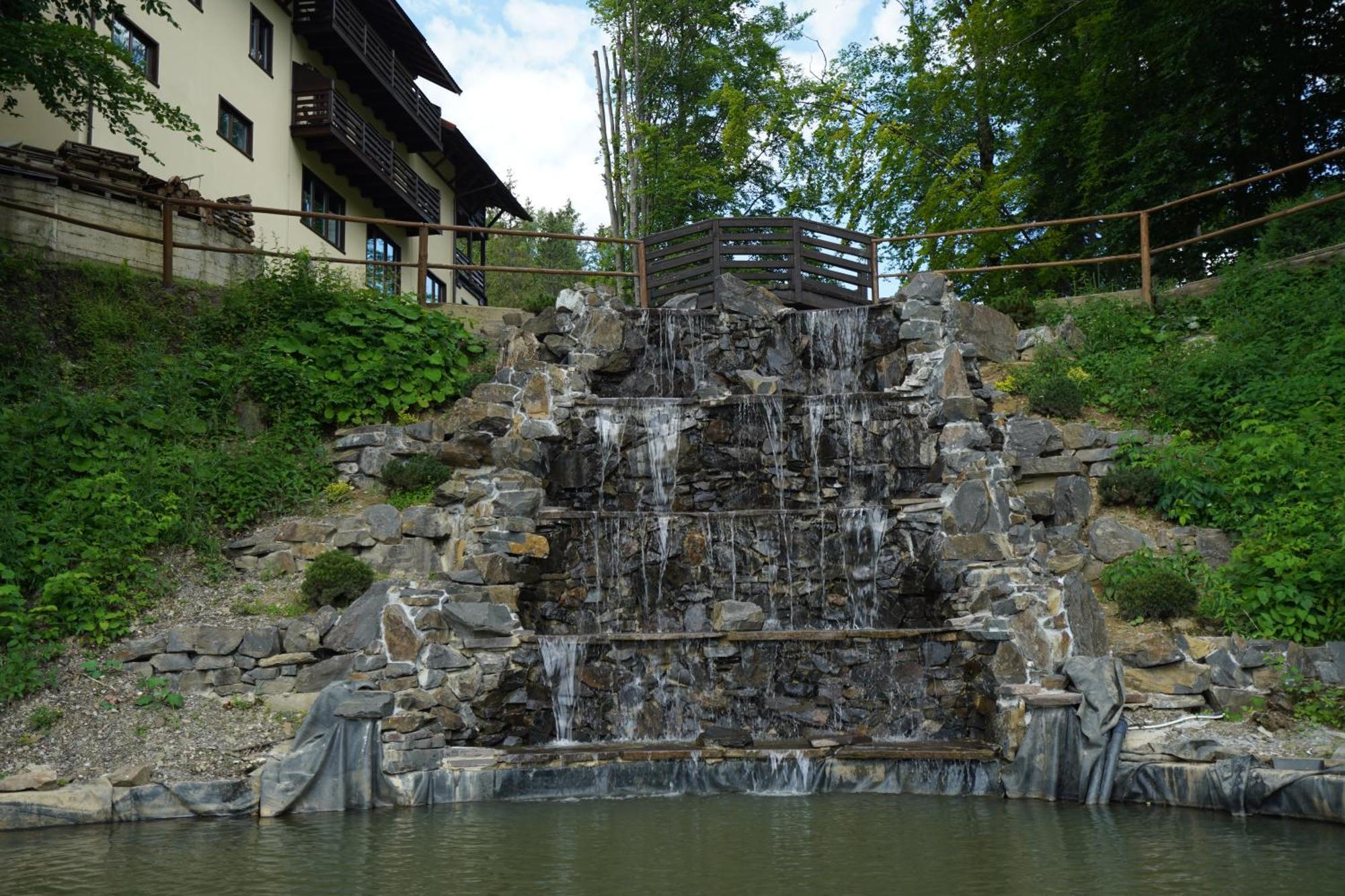 Hotel Ozero Vita Nizhniy Studenyy Exteriör bild