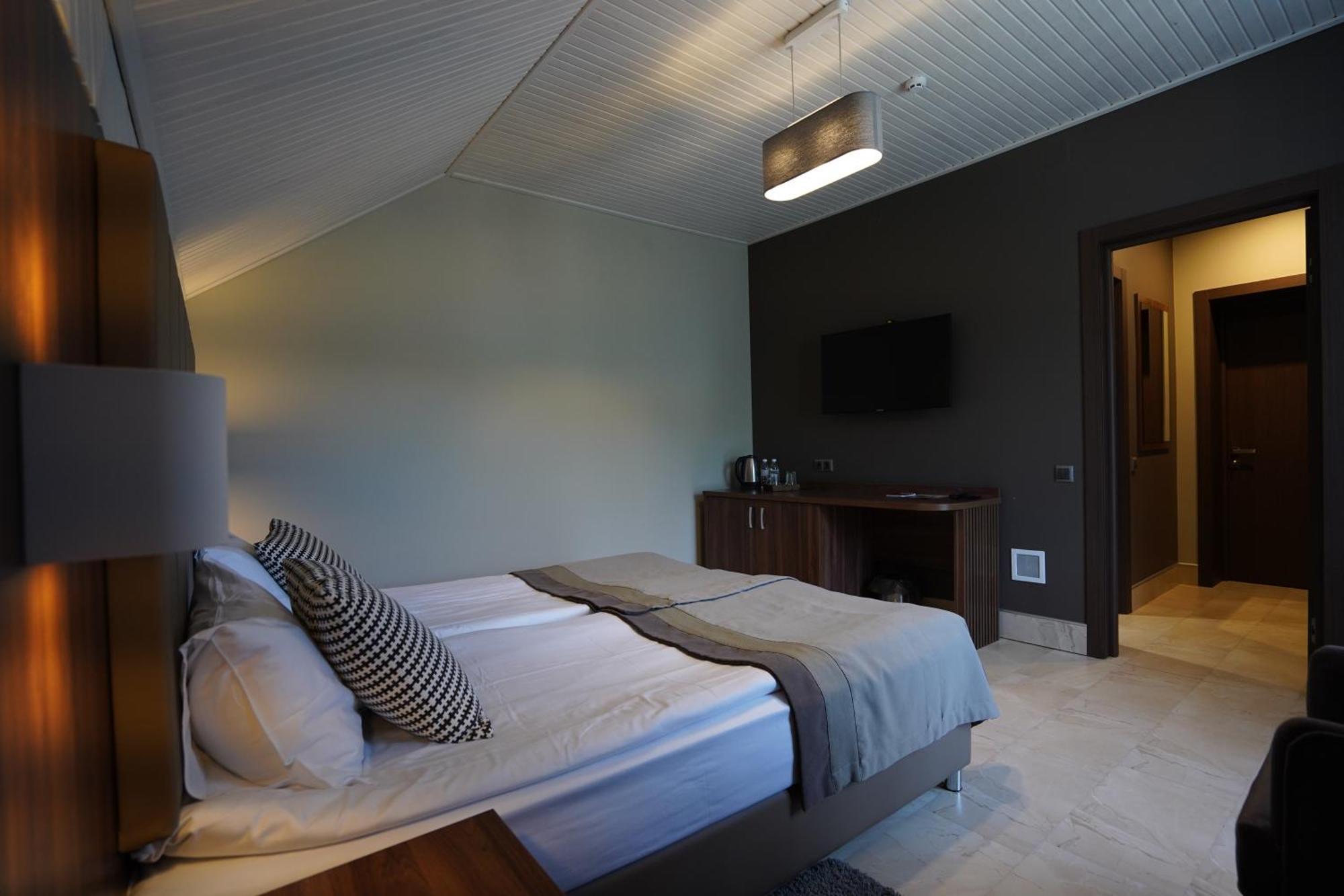 Hotel Ozero Vita Nizhniy Studenyy Exteriör bild